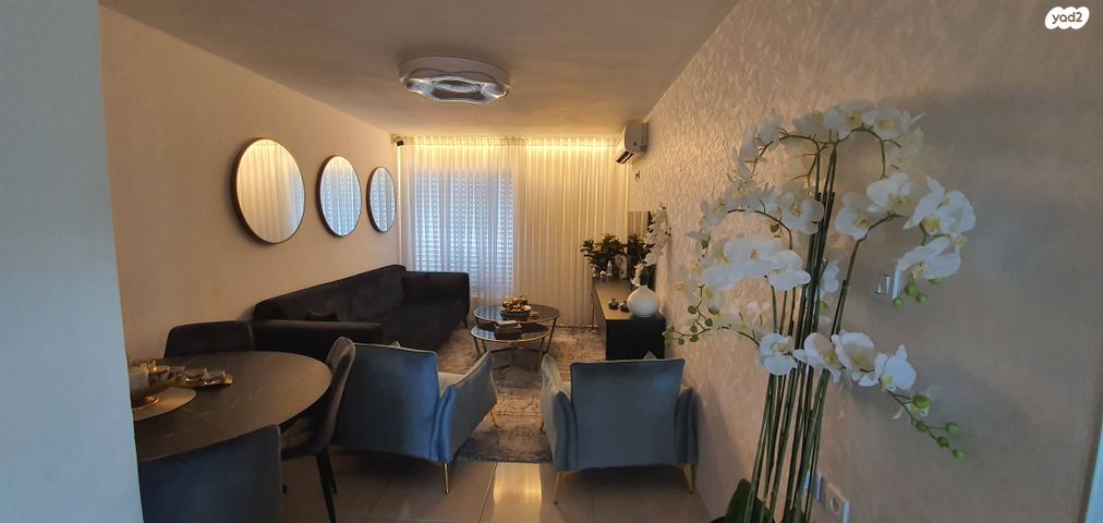 דירה, שדרות יעקב (ג'ירופי) 64, שיכוני המזרח, ראשון לציון