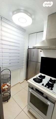 דירה, שדרות יעקב (ג'ירופי) 64, שיכוני המזרח, ראשון לציון