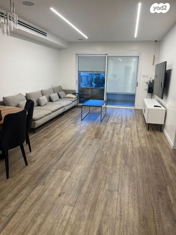 דירה, לח"י 4, הפרפר, קרית ביאליק