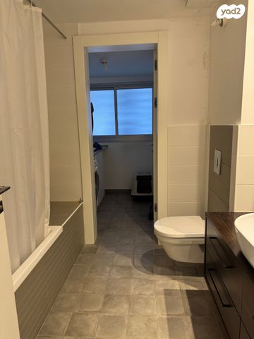 דירה, יוסף לפיד 1, גלי הים, נתניה