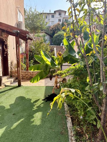 בית פרטי/ קוטג', הגפן 43, אורנית, אורנית