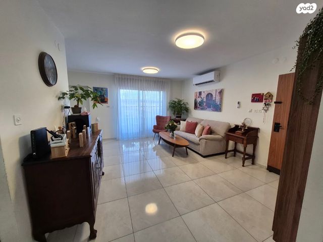 דירה, זית שמן 18, גבעת הזית, אפרת