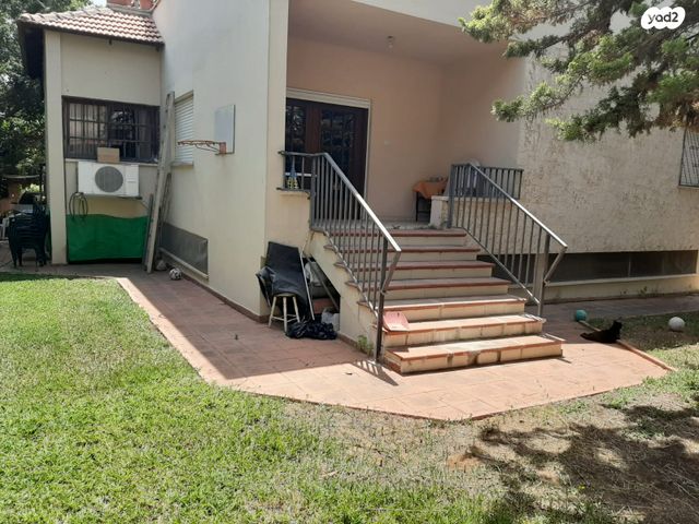 בית פרטי/ קוטג', השרביט 10, נווה חוף, ראשון לציון