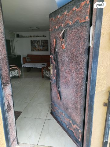 דופלקס, רש"י 14, מוצקין הותיקה, קרית מוצקין