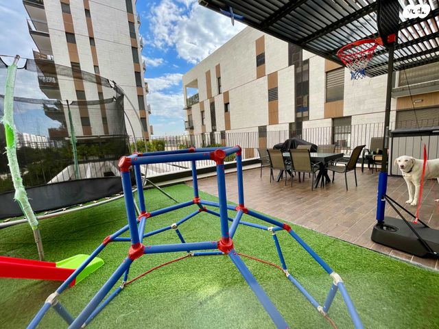 גג/ פנטהאוז, השלווה 4, שרונה, כפר יונה