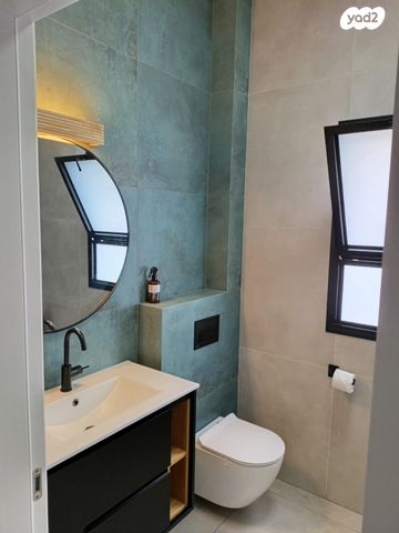 בית פרטי/ קוטג', הנירים 22, צורן, קדימה צורן