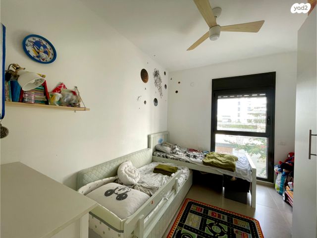 גג/ פנטהאוז, השלווה 4, שרונה, כפר יונה