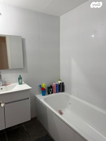 דירה, משה לוי 11, נאות שמיר, רמלה