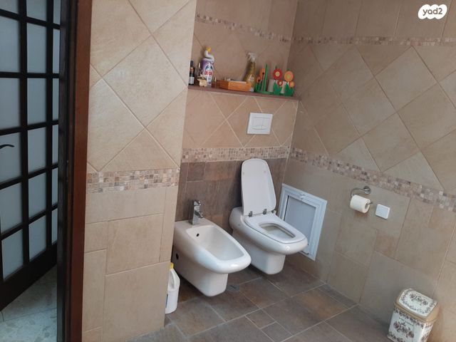 בית פרטי/ קוטג', השרביט 10, נווה חוף, ראשון לציון