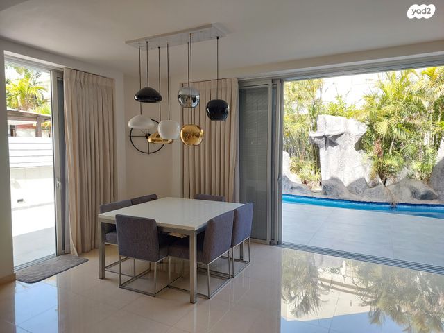 דו משפחתי, פול ברג 24, קרית חתני פרס נובל, ראשון לציון