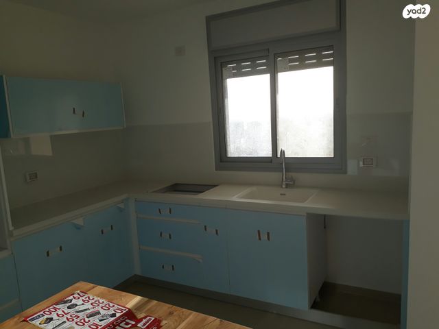 דירה, יהודה הלוי 12, שכונה ב', באר שבע