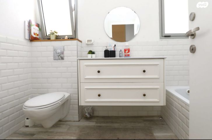 בית פרטי/ קוטג', ד"ר הוגו הסנר 12, גבעת העיריות, גדרה