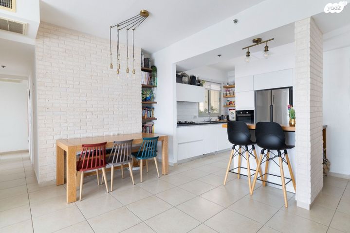 דירה, הנשיא הראשון 52, א' / צפון מזרח העיר, רחובות