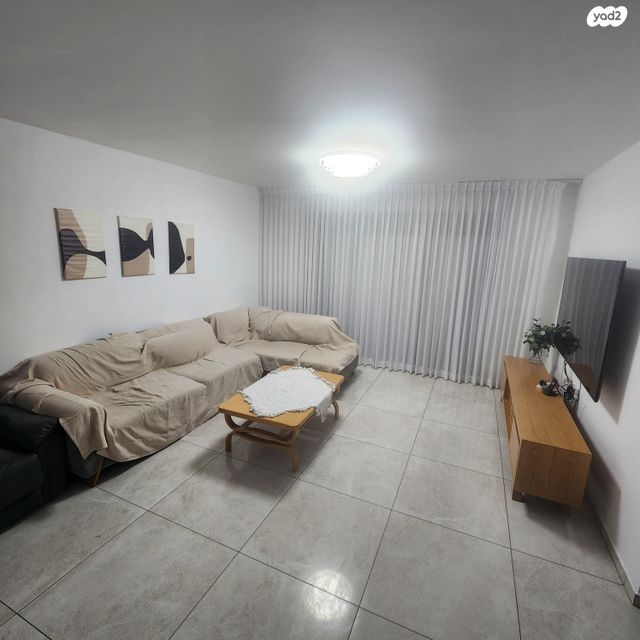 דירה, אפרסק 6, רובע ט"ז, אשדוד