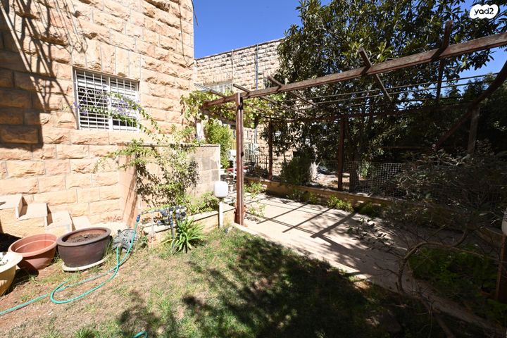 דו משפחתי, מדבר סיני 5, גבעת המבתר, ירושלים