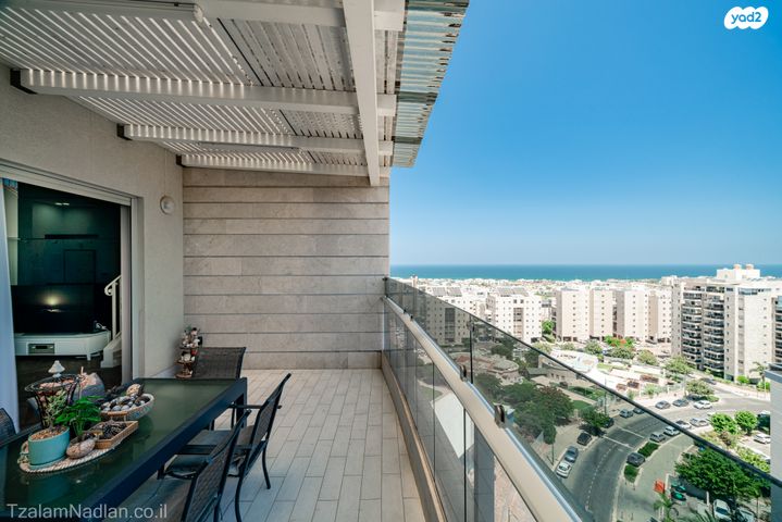 גג/ פנטהאוז, הבוסתן 1, ברנע, אשקלון