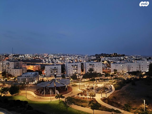 פרופ' יום טוב עסיס 3