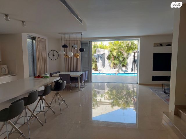 דו משפחתי, פול ברג 24, קרית חתני פרס נובל, ראשון לציון