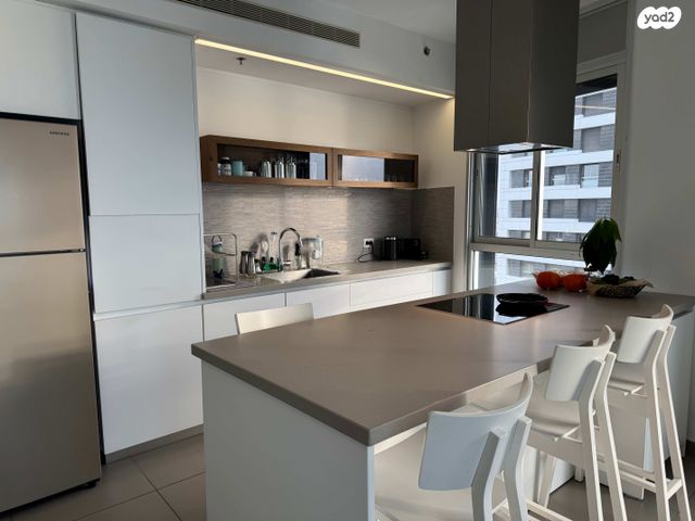 דירה, יוסף לפיד 1, גלי הים, נתניה