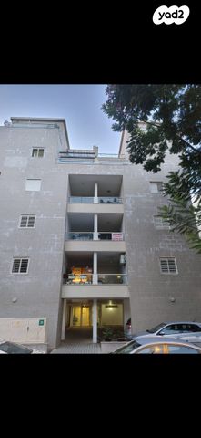 דירה, השרון 20, מרכז דרום, רעננה