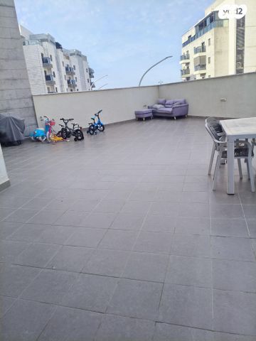 דירה, חיים הרצוג 56, גדרה הצעירה, גדרה