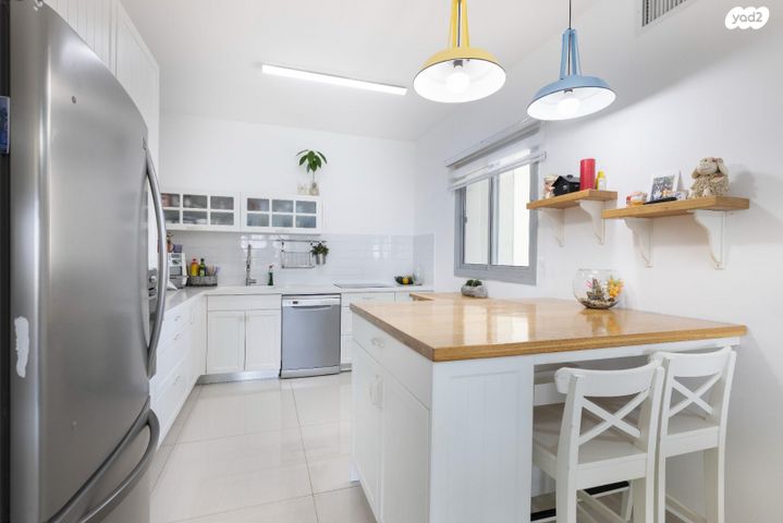 דירה, האימהות 1, סביוני נצר סירני, נס ציונה