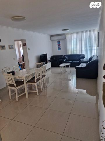 דירה, רוטשילד 125, רמז, מערב ותיק, ראשון לציון