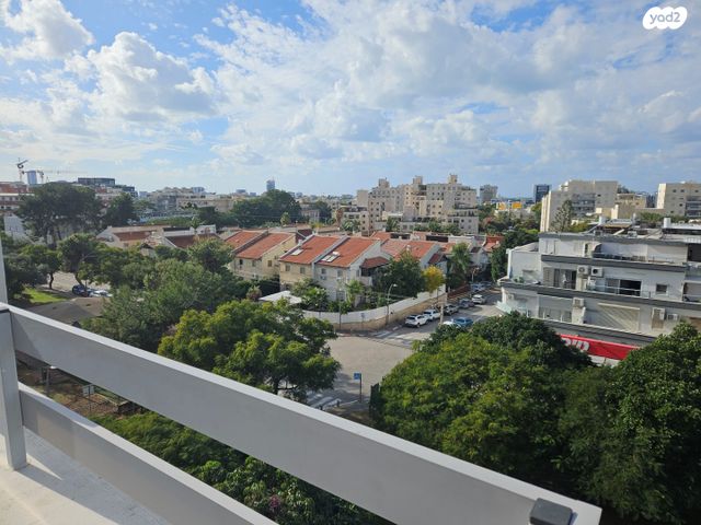 גג/ פנטהאוז, סמילנסקי 9, מרכז, הרצליה