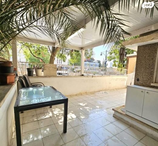 אריה בן אליעזר 10