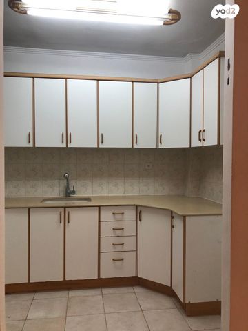 שמואל הנגיד 13