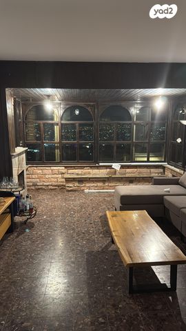 קורא הדורות 40