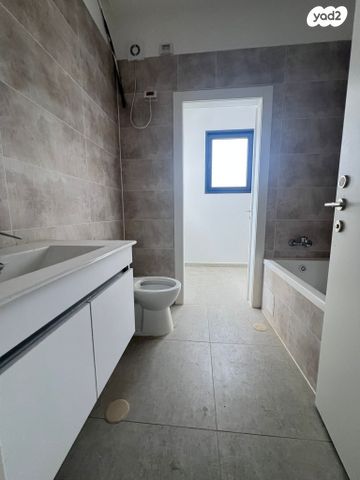 דירה, חיים הרצוג 10, פסגות אפק, ראש העין