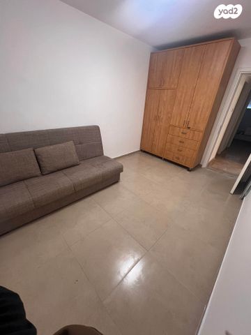 דירה, יצחק בן צבי 16, קרית חיים מזרחית, חיפה