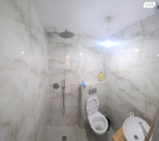 מרתף/ פרטר, דרך בן גוריון 1, בן גוריון, אזור