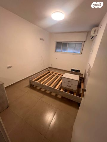 דירה, יצחק בן צבי 16, קרית חיים מזרחית, חיפה