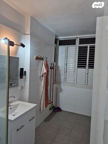 דירה, התקווה 3, שכונת גפן, רמת גן