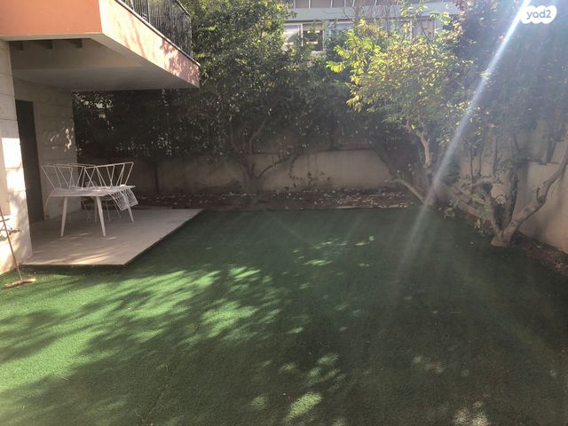 דירת גן, חפץ חיים 9, קרית ויצמן, רעננה