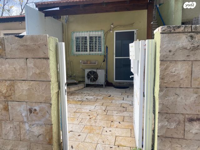 יעקב אחווה 44