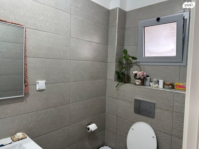 דירה, רבי נחמן מאומן 12, השחר, דימונה