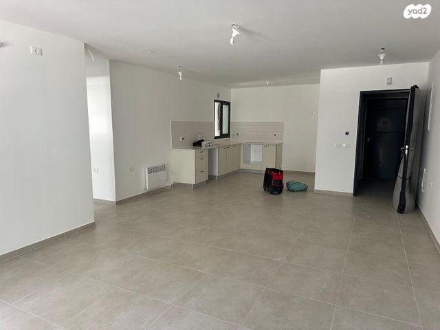 דירה, יצחק ארנסט נבנצל 1, מורדות ארנונה, ירושלים