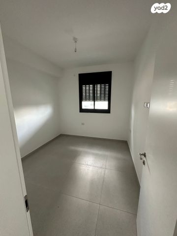 דירה, הגלבוע 37, נאות שז"ר, יבנה