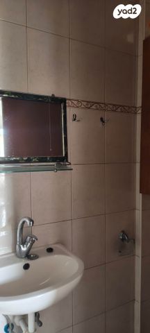 דירה, אחד העם 2, רסקו א', חולון