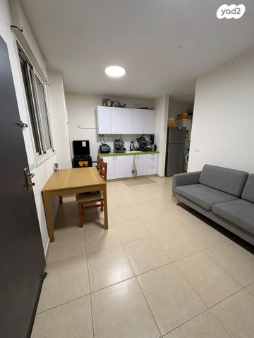 יחידת דיור, מעלה החמישה, מעלה החמישה, מעלה החמישה