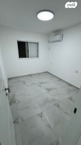 דירה, אריה דולצ'ין 1, שכונה י"א, באר שבע