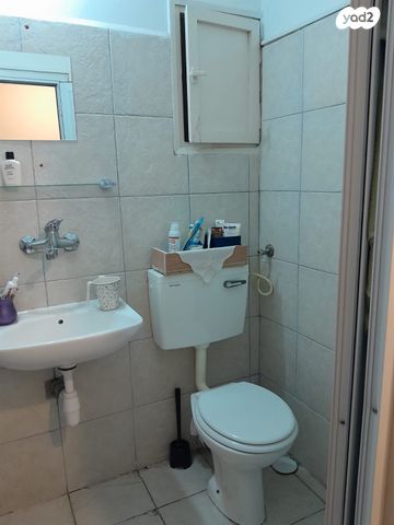 דירה, בר יוחאי 7, קטמונים, ירושלים