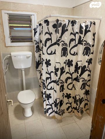 דירת גן, רש"י 19, הרקפות, ראש העין