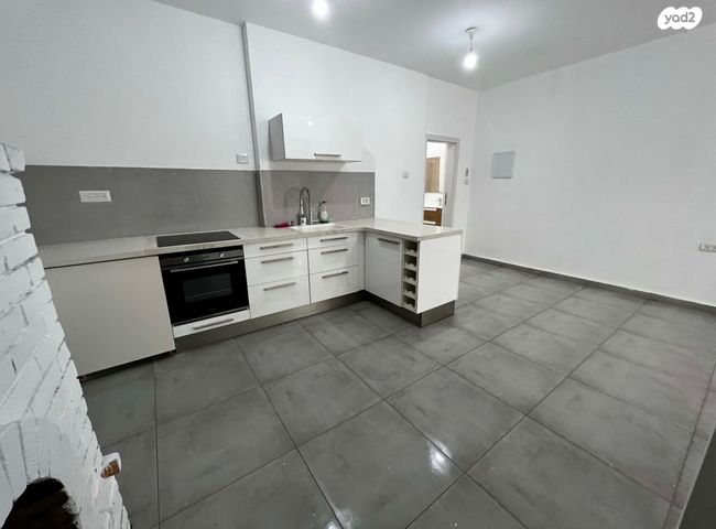 יחידת דיור, איילה 16, המושבה, באר יעקב