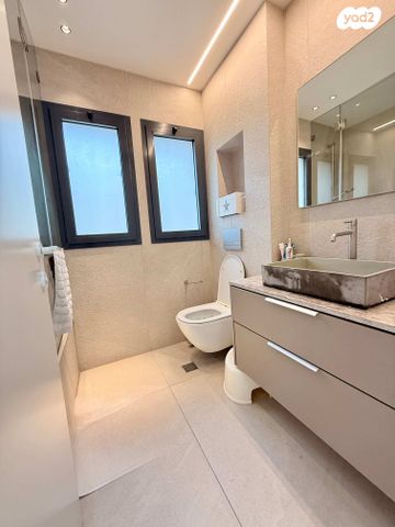 דו משפחתי, החצב 8, נאות גנים, באר יעקב