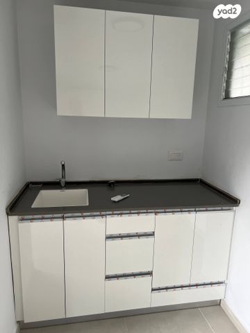 יחידת דיור, דבורה הנביאה 82, רמת החייל, תל אביב יפו