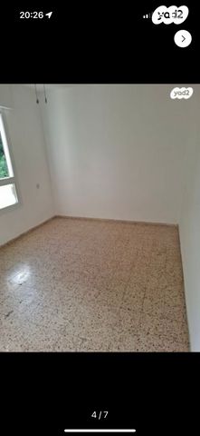 דירה, מבוא ערמון 15, שכונה ב', מבשרת ציון